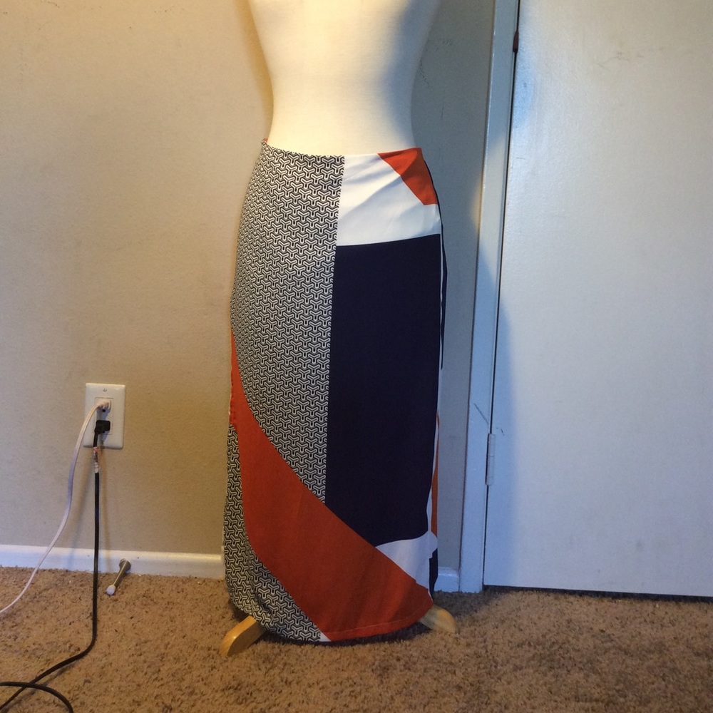 Abstract Skirt